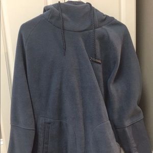 Men’s Columbia fleece hoodie